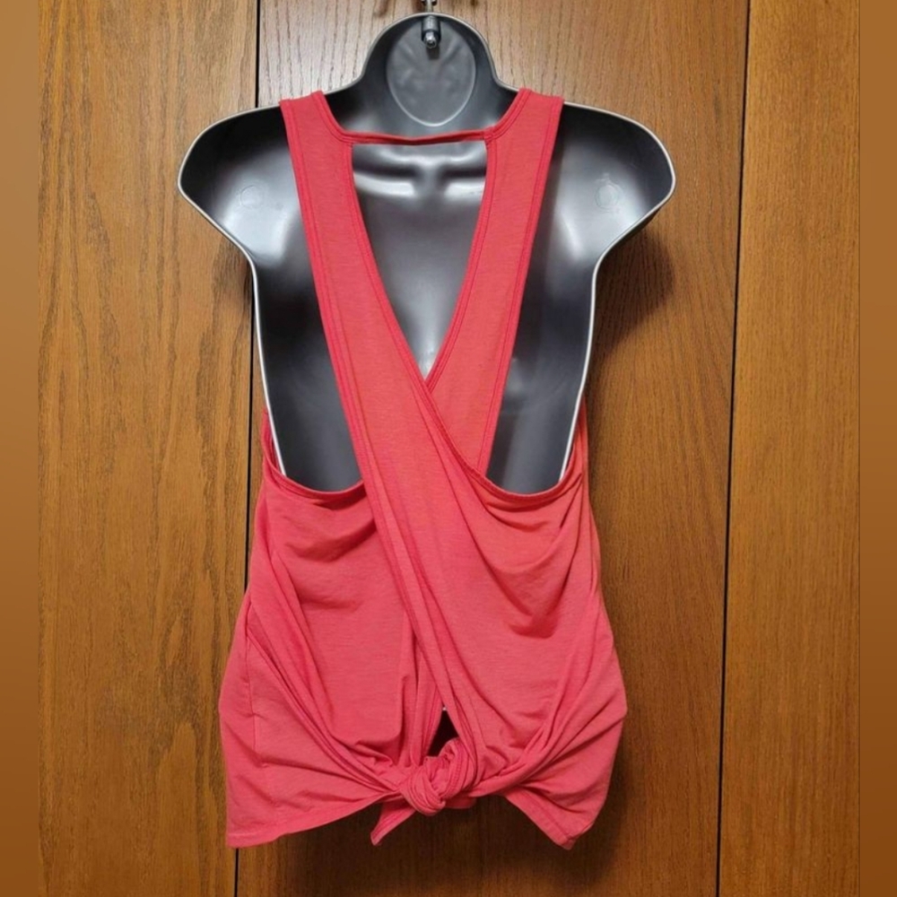 Athleta Yoga Tanktop